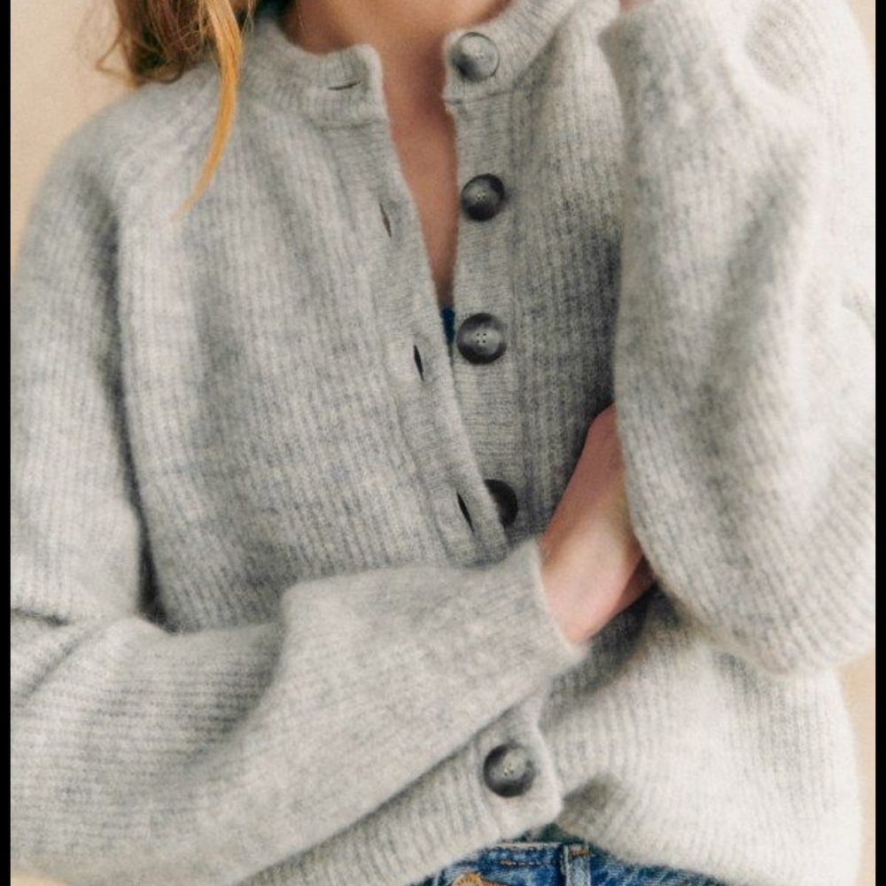 Sezane Othello Cardigan Light Pearl Grey